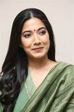 All About the Radiance of Pooja Sarathkumar