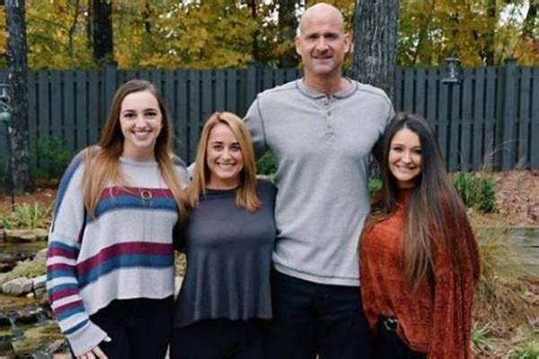 Andy Kennedy's Wife Kimber Kennedy; How Is Their Married Life? (Family and Children) ·