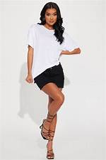 Aubree Wyatt Shirt: a Fashion Statement Worth Noticing