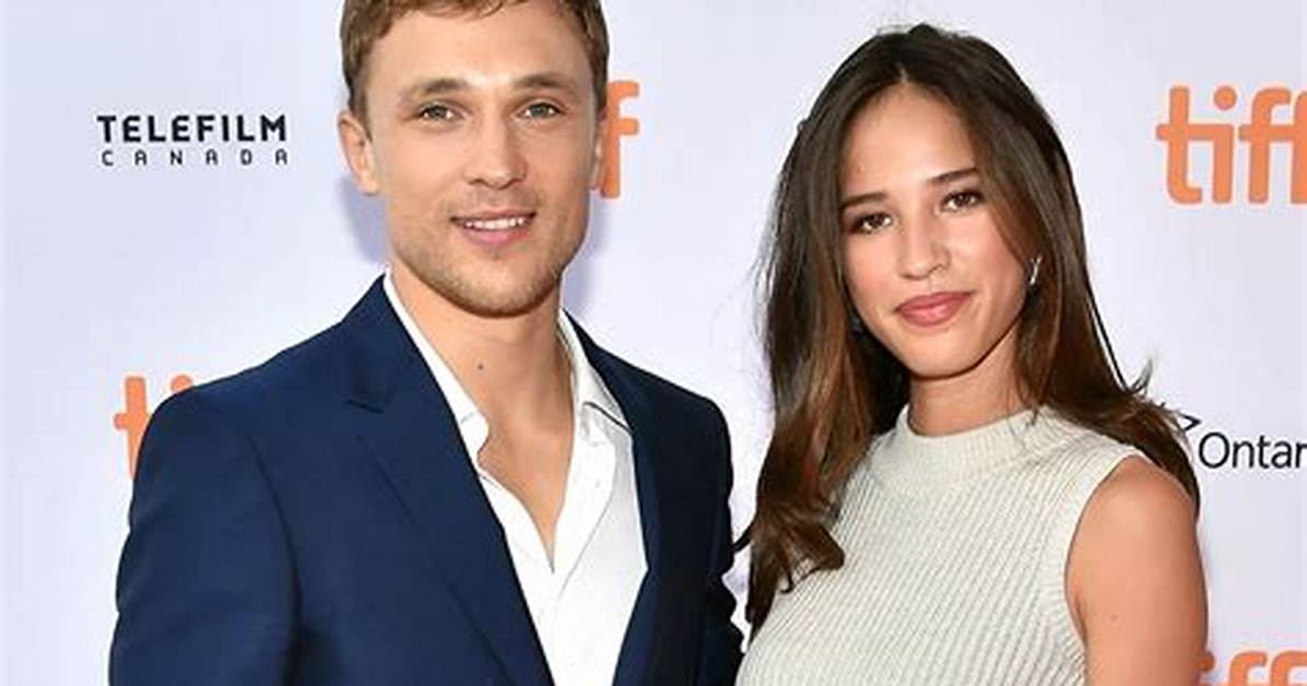 Behind the Scenes: William Moseley and Kelsey Asbille's Dynamic Connection