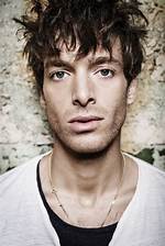 Discovering the Age of Paolo Nutini's Wife: a Journey into Their Lives