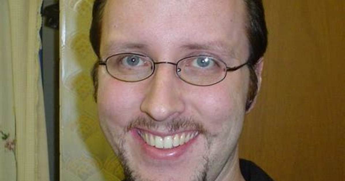 Doug Walker Wife, Mother, Age, Biography & Highlights