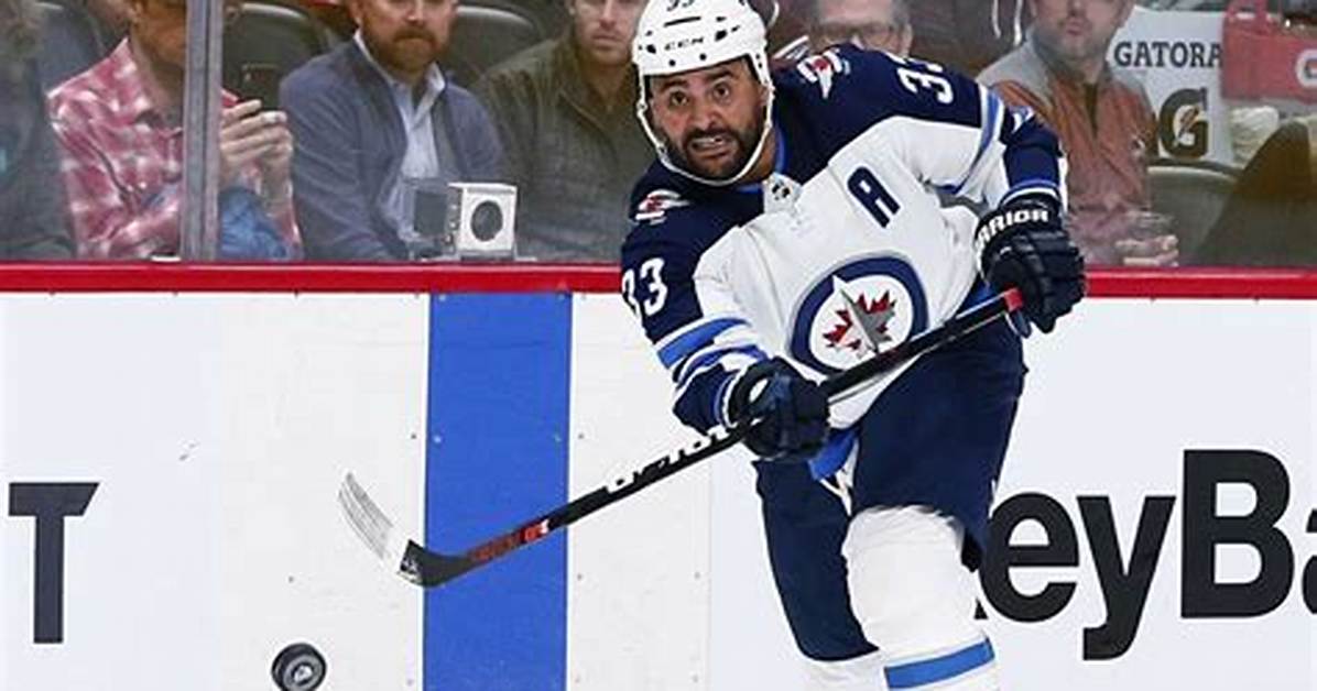 Dustin Byfuglien Net Worth - Riffdash