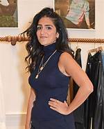Echovibe | Leila Farzad Is Married to Her Husband James and Has a Daughter