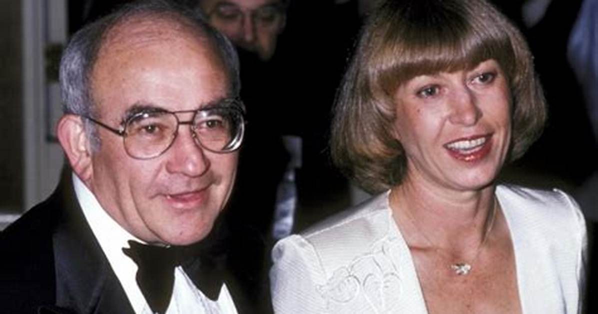 Everything About Ed Asners First Wife ·