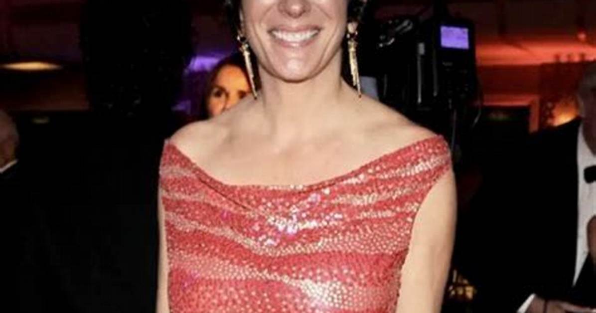 Ghislaine Maxwell Height, Weight, Net Worth, Age, Birthday, Wikipedia, Who, Nationality, Biography