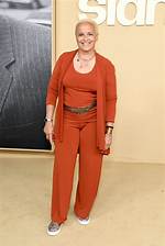 Is Shari Belafonte Gay? Know More About Her!