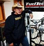 Is Street Outlaws Sean Farmtruck Whitley Married? Know His Wife, Net Worth, Wiki, Bio.