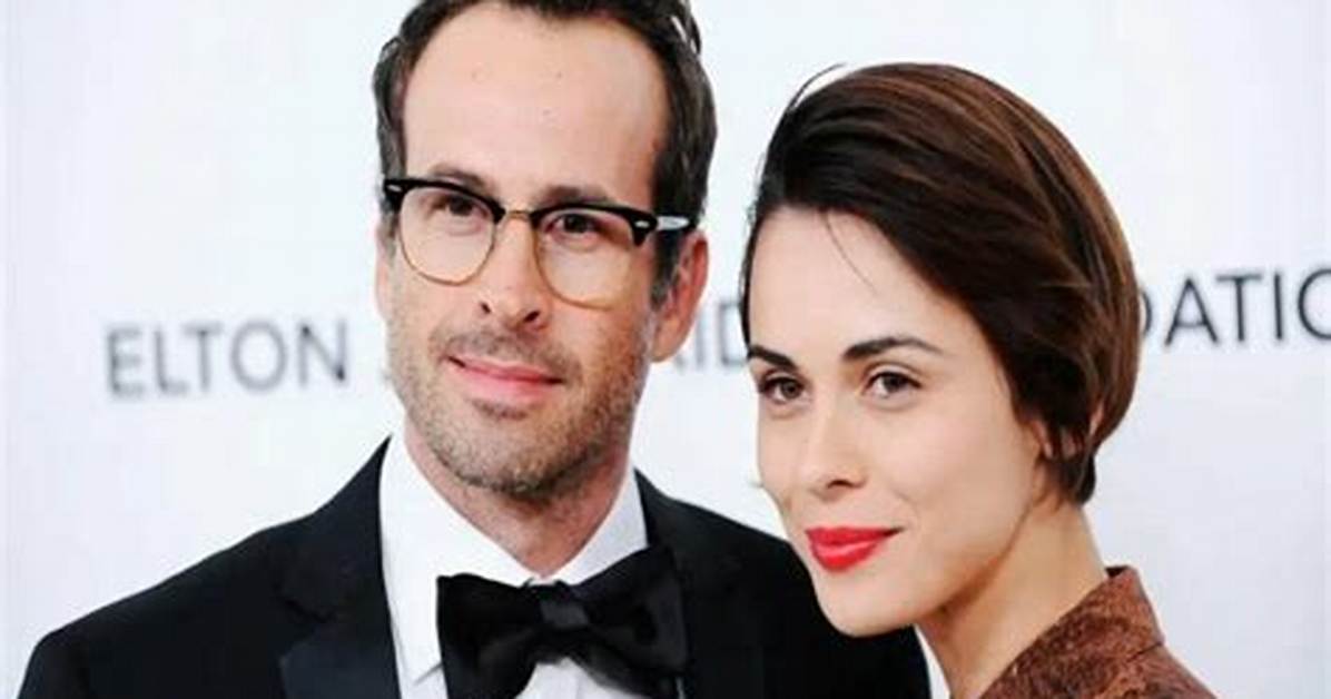 Jason Lee Biography Net Worth Spouse Ceren Alkac Where Is He Now? ·
