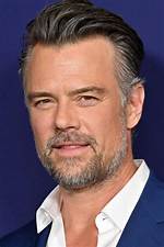 Josh Duhamel ·