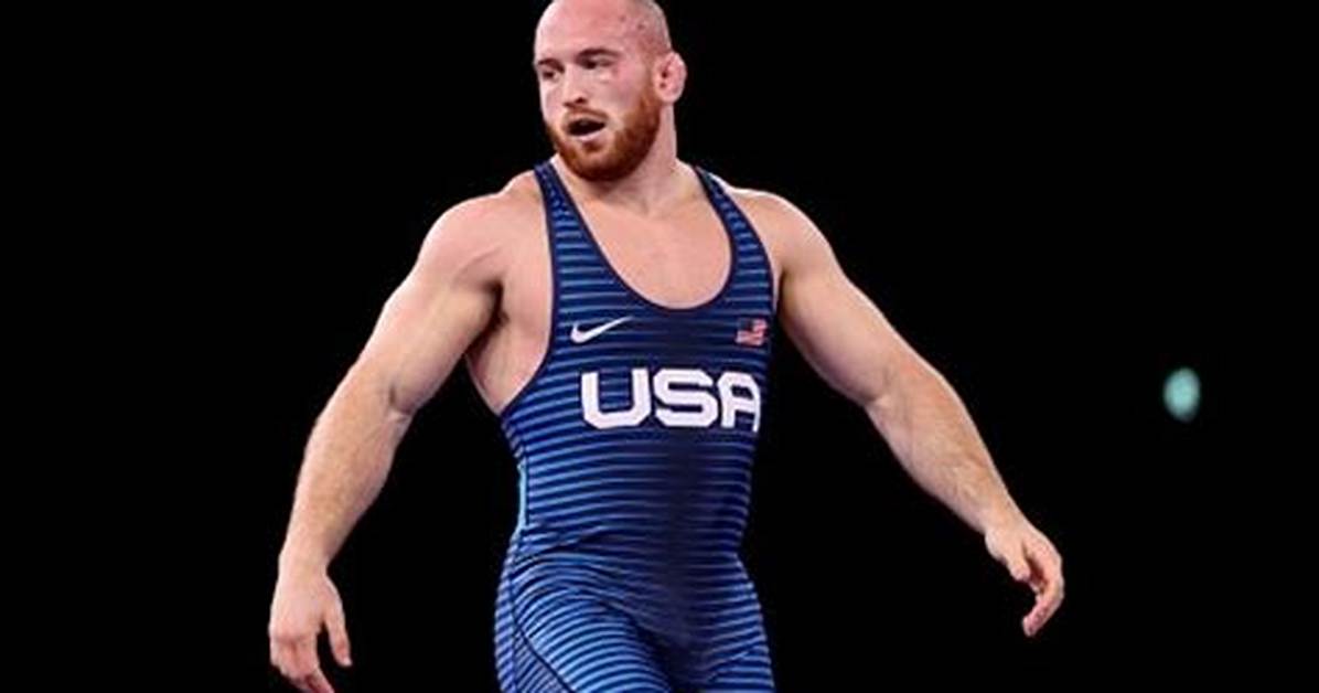 Kyle Snyder ·