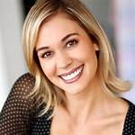 Lauren Compton Net Worth 2024 ·