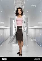 Lisa Edelstein's Journey from Sex Symbol to Empowerment