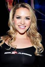 Mia Malkova: the Rise of an Adult Film Star