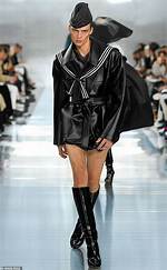 Model Goes Viral for Runway Walk at Friend's Funeral Viewing |