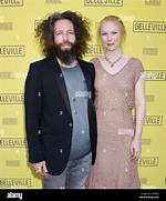 Molly Quinn Relationship with Elan Gale: Is She Married?
