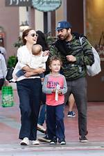 Natalie Portman: Exploring Her Weight and Height