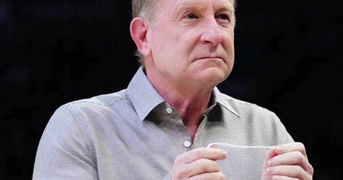 Robert Sarver |