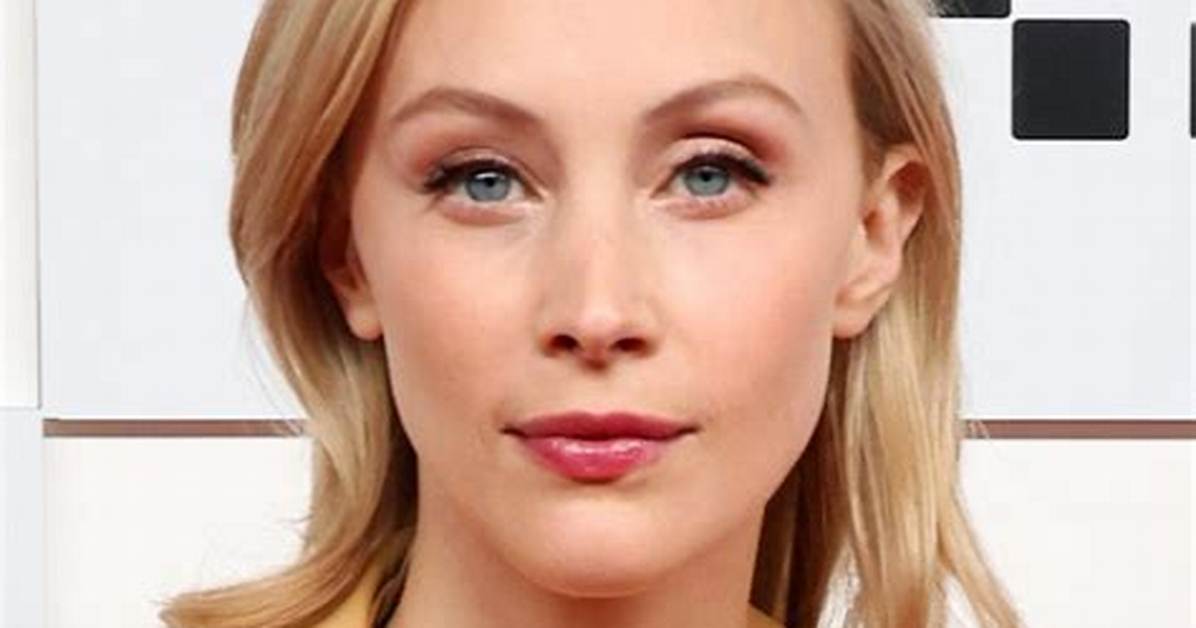 Sarah Gadon
