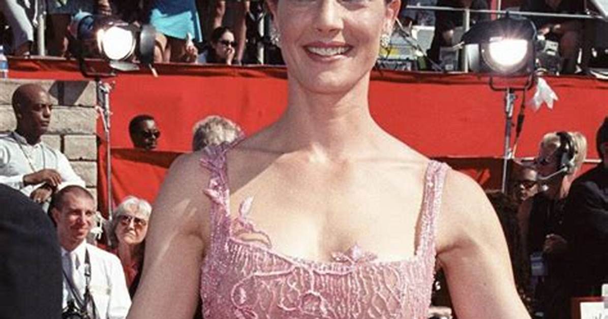 Terry Farrell: a Journey Through the Life and Career of a Hollywood Star
