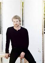 Todd Lowe- Bio, Age, Net Worth, Wife, Marriage, Height