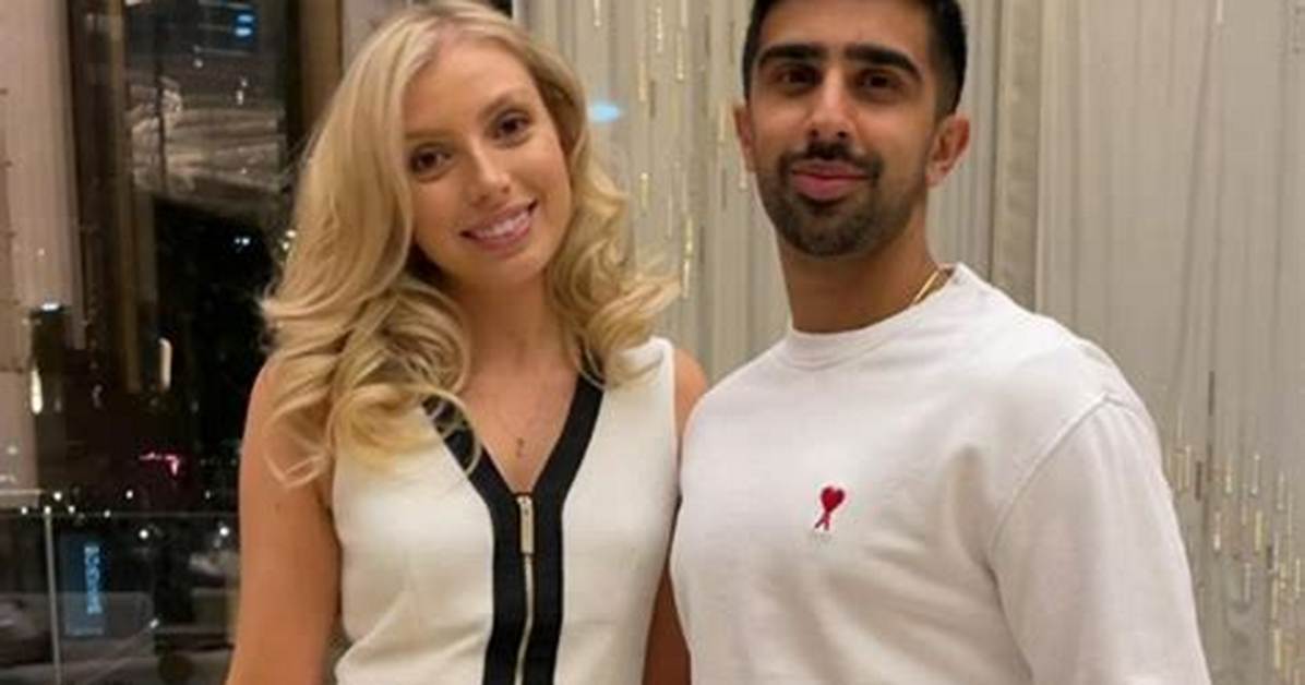 Unraveling the Life of Vikstarr's Wife: a Journey of Love and Support