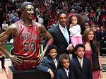 Unveiling the Artistry of Scottie Pippen's Signature Move
