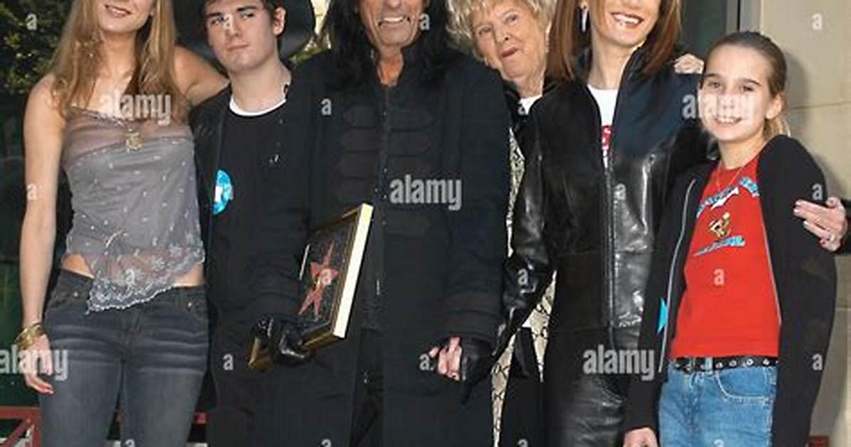 Unveiling the Family of Alice Cooper: Does Alice Cooper Have a Son?