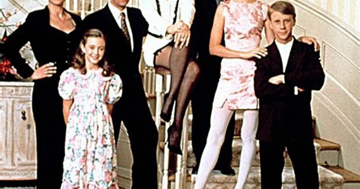 Unveiling the Family Ties: Does Fran Drescher Have a Sister?