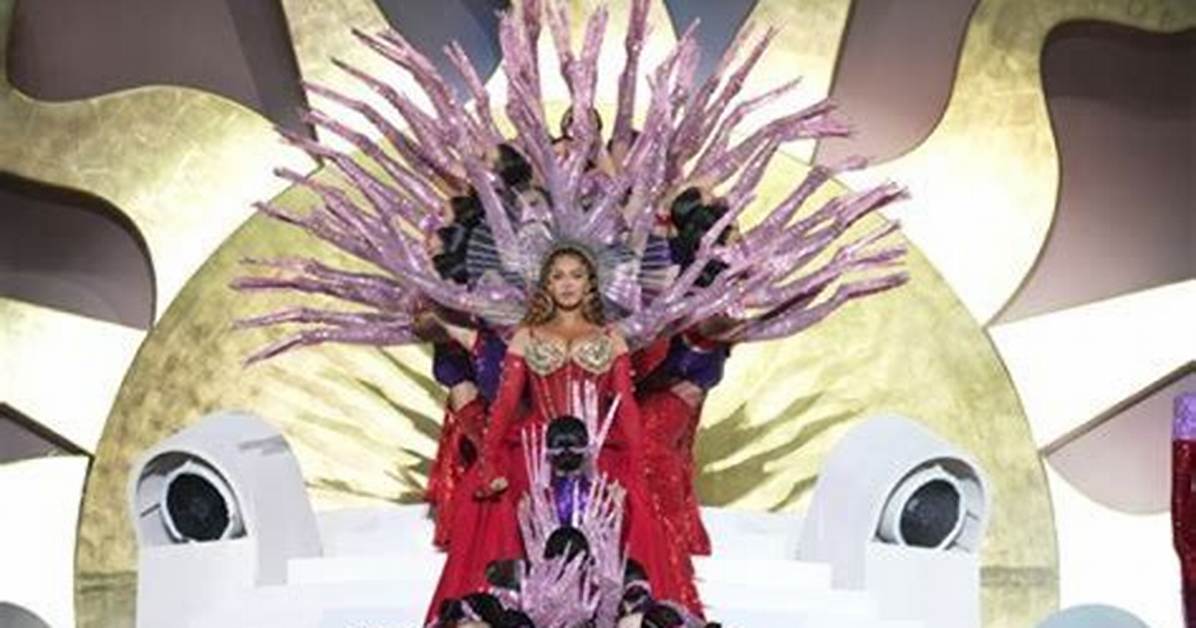 Unveiling the Height of Queen Bey: How Tall Is Beyoncé in Feet?