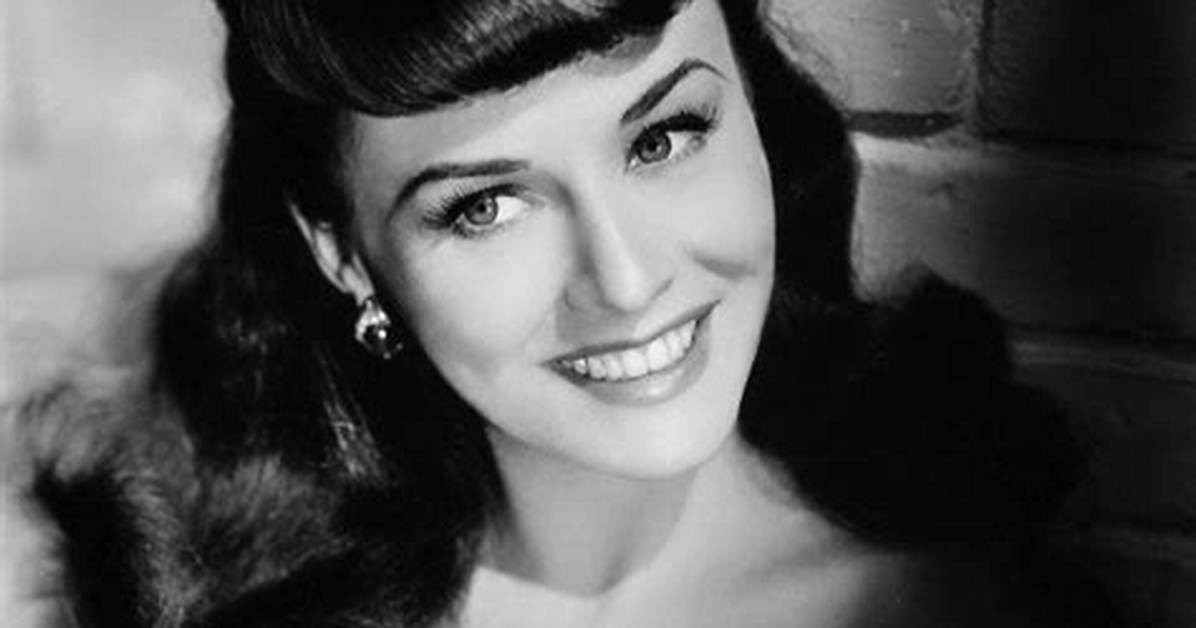 Unveiling the Intriguing World of Paulette Goddard's Relationships