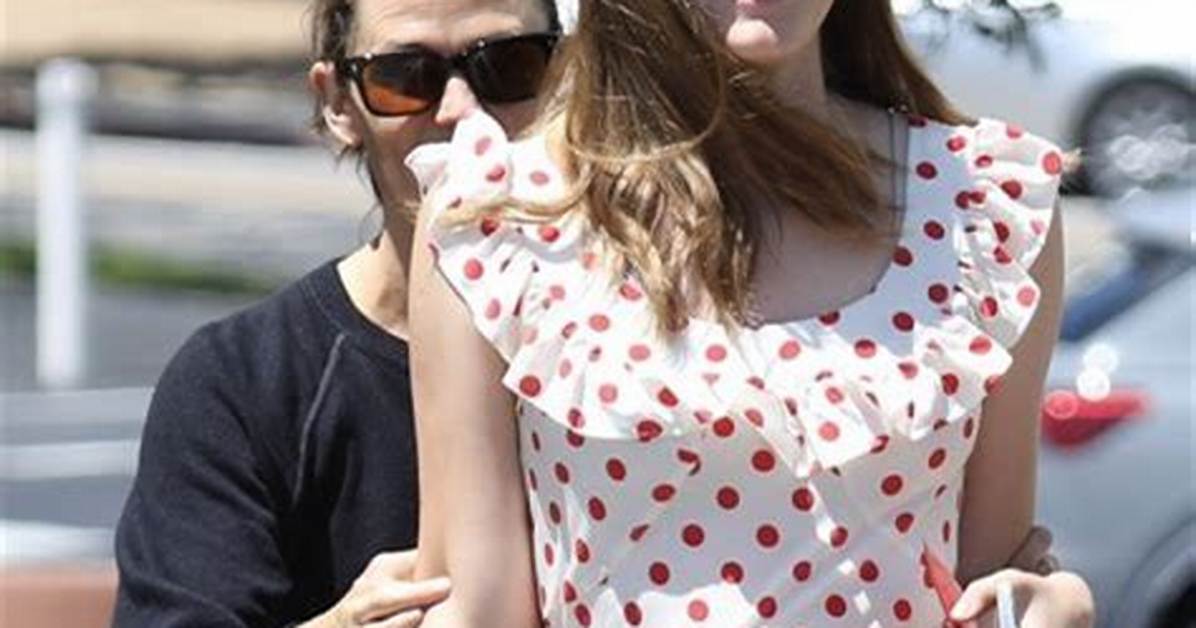 Violet Affleck: a Glimpse into the Life of a Young Star