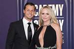 Who Is Miranda Lambert's Husband Brendan Mcloughlin? ·